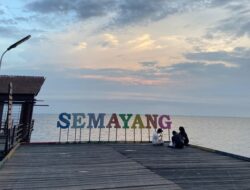 Wisatawan Ramai Kunjungi Danau Semayang Saat Libur Lebaran