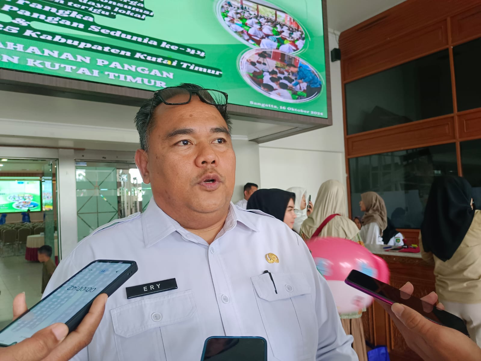 Ery Mulyanto Bangun Lumbung Desa